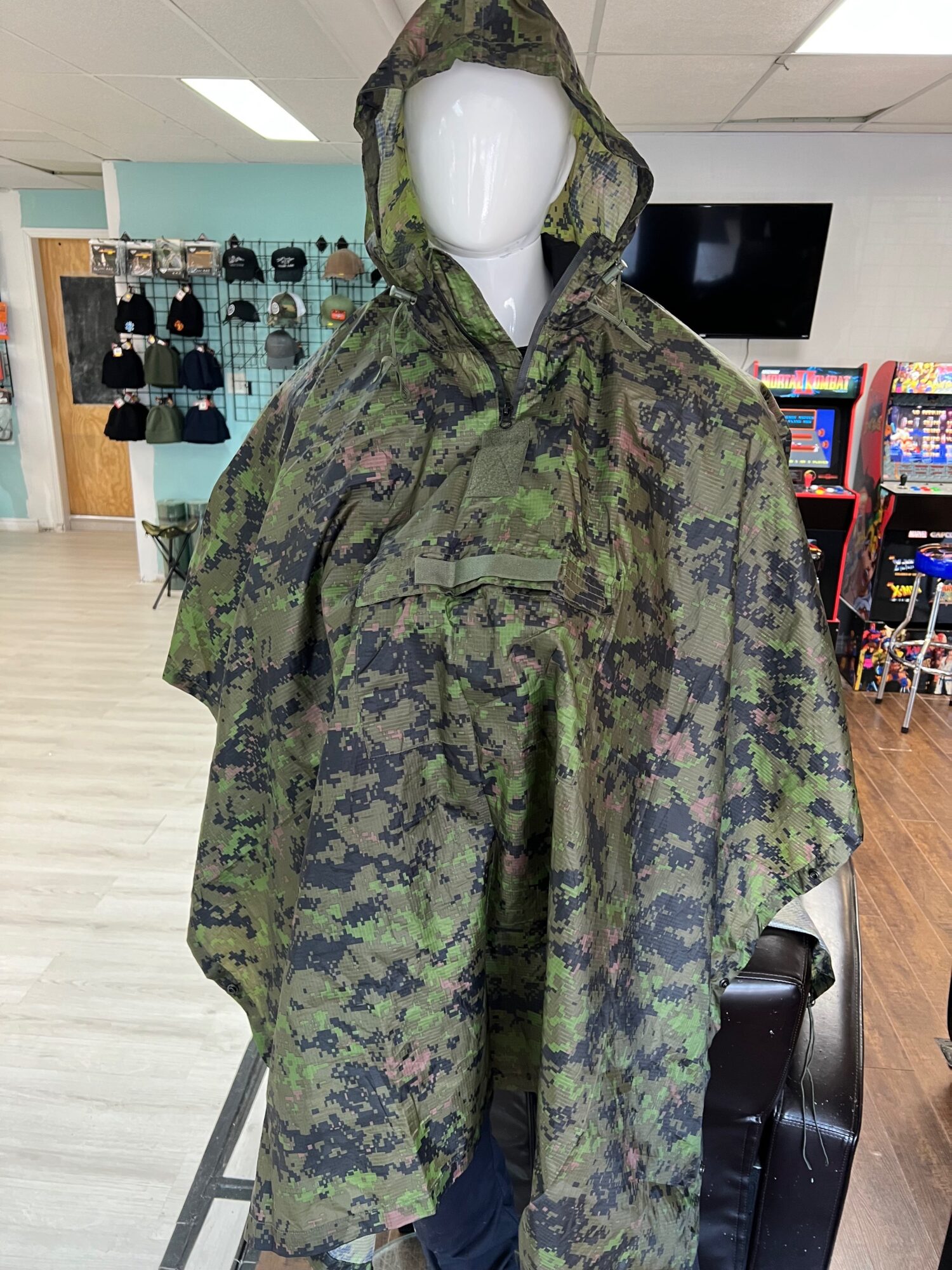 TIC Digital Forest Poncho - Image 8